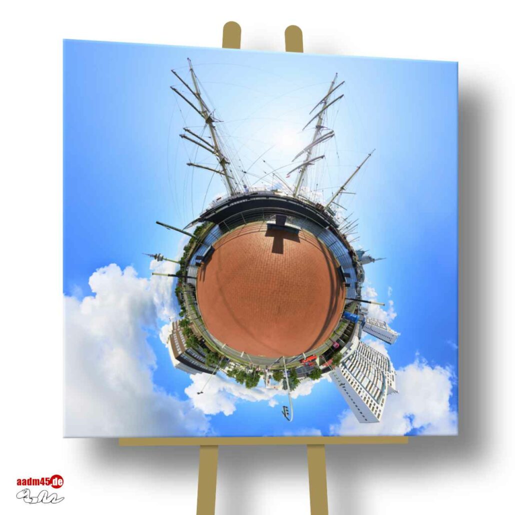 Bremerhaven Havenwelten Seute Deern Little Planet 90x90 cm Canvas