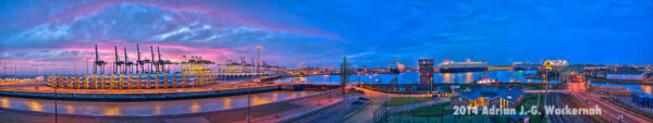Produktbild Bremerhaven Osthafen Panorama © 2014 Adrian J.-G. Wackernah - 000535