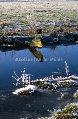 Bad Bederkesa Blaues Wasser @ Im Moor © 2005 Ilona Weinhold-Wackernah (VG Bild-Kunst Nr.- 2218881) - 000711.jpg