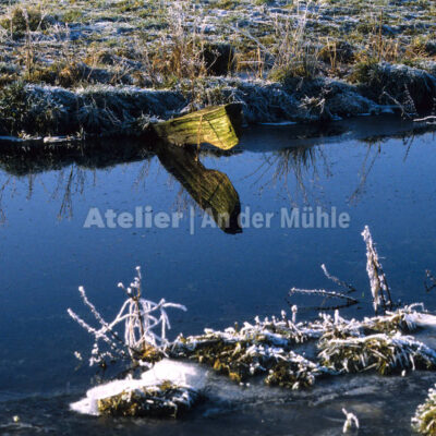 Bad Bederkesa Blaues Wasser @ Im Moor © 2005 Ilona Weinhold-Wackernah (VG Bild-Kunst Nr.- 2218881) - 000711.jpg