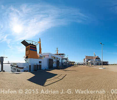 Juist Hafen © 2015 Adrian J.-G. Wackernah - 000477