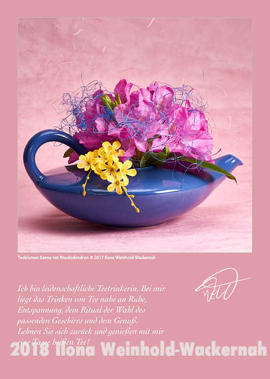 Postkarte Kunst Teeblumen Kanne mit Rhododendron © 2017 Ilona Weinhold-Wackernah