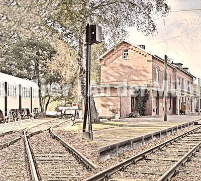 Fotografie Kompositionen Bederkesa Bahnhof © 2018 Adrian J.-G. Wackernah - 001041