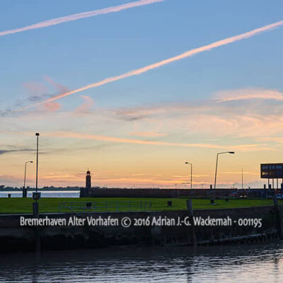 Fotografie Bremerhaven Alter Vorhafen © 2016 Adrian J.-G. Wackernah - 001195