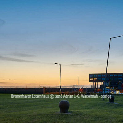 Fotografie Bremerhaven Lotsenhaus © 2016 Adrian J.-G. Wackernah - 001194