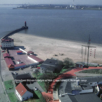 Produktbild Bremerhaven Blick vom Radarturm auf Mole © 1990 Adrian J.-G. Wackernah - 001231