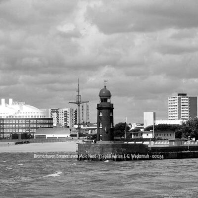 Produktbild Bremerhaven Mole Nord © 1988 Adrian J.-G. Wackernah - 001234
