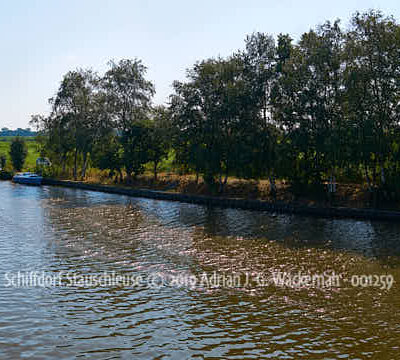 Produktbild Panoramafotografie Schiffdorf Stauschleuse © 2019 Adrian J.-G. Wackernah - 001259