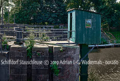 Produktbild Panoramafotografie Schiffdorf Stauschleuse © 2019 Adrian J.-G. Wackernah - 001260