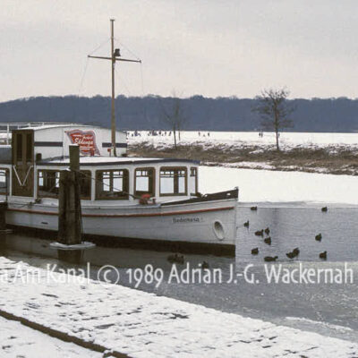 Kunstwerk Fotografie Bederkesa Am Kanal © 1989 Adrian J.-G. Wackernah - 001248